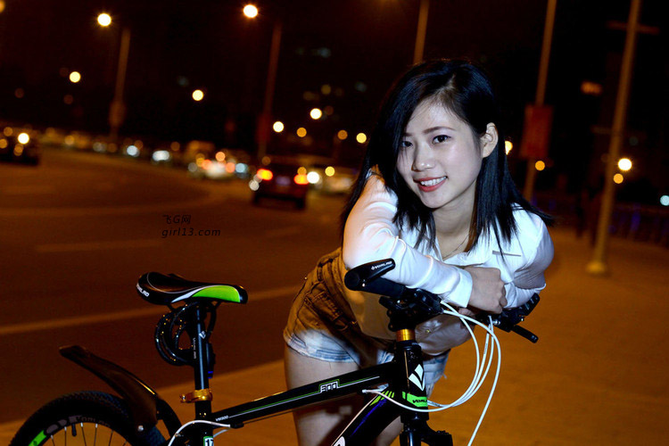 晚上陪我一起骑车锻炼吧